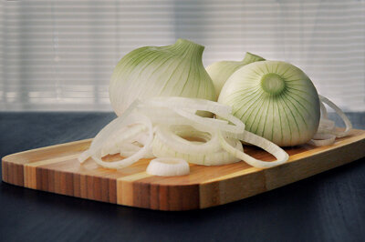 Sweet onions are especially delicious on sandwiches. Photo by Barb Henny